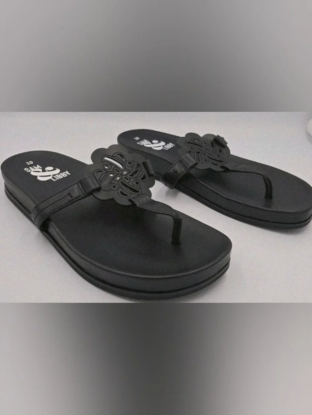 Sam & Libby Black Women's Floral Cutout Thong Sandals